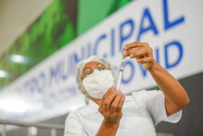 Oferta de vacina bivalente contra a Covid-19 é ampliada em São Luís