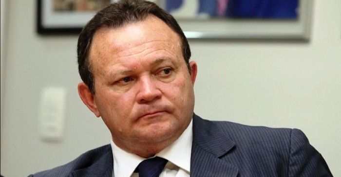 Traição De volta a direita Brandão trabalha contra a esquerda no Maranhão